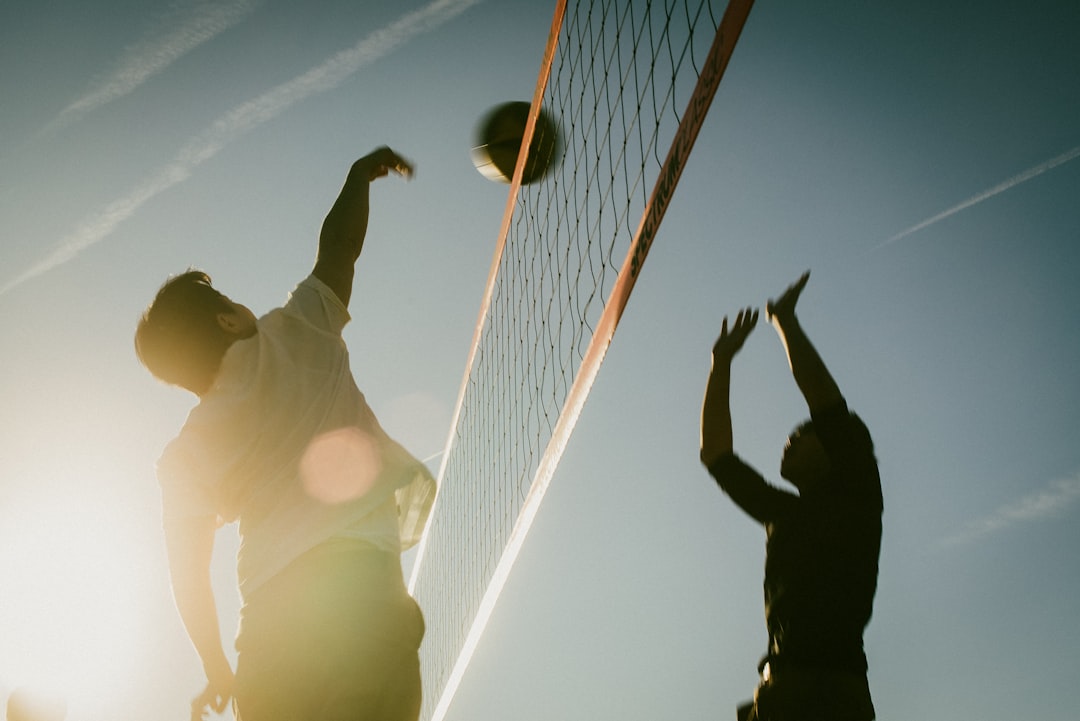 serve-set-spike-finding-top-tier-volleyball-private-lessons-in-your-area-image volleyball private lessons near me